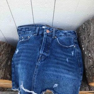  - Bershka jeanskjol💙💙💙💙