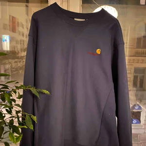  - Carhartt sweater🤤  Tvärfet oversized tröja och riktigt mysig