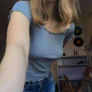  - Tshirt från brandy melville 