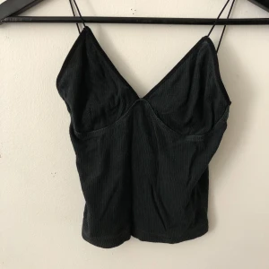  - Lite bleknat linne från brandy 