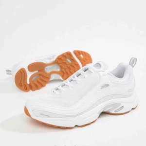  - Nya Reebok daytona DMX. Köpta på asos, nypris är 1099