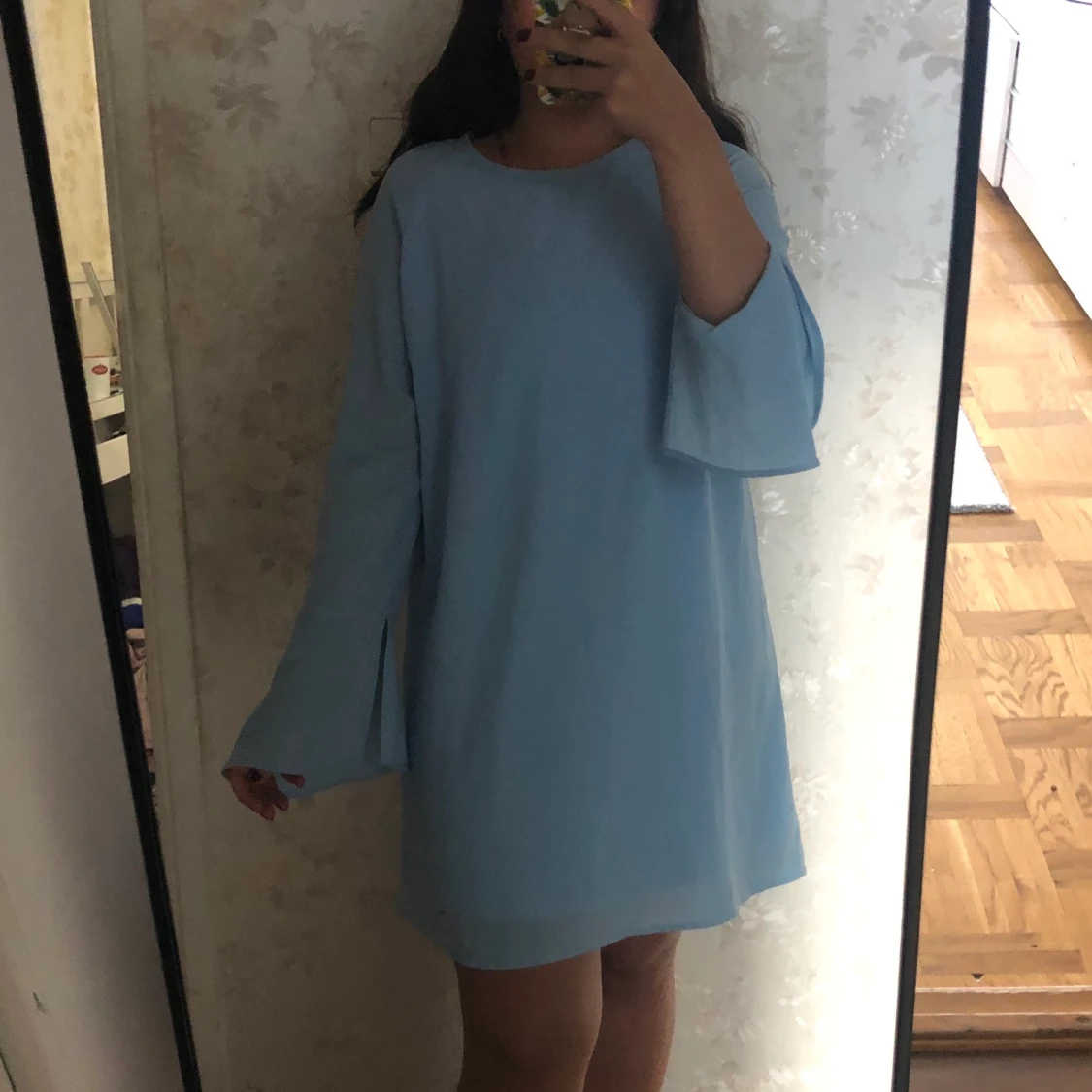 Ljusblå klänning - 90