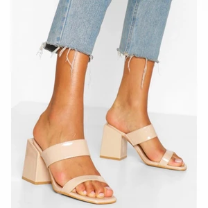 Slutsålda klackar från boohoo - Helt oanvända klackskor från boohoo i slutsåld storlek! Säljer då de va lite för stora på mig!