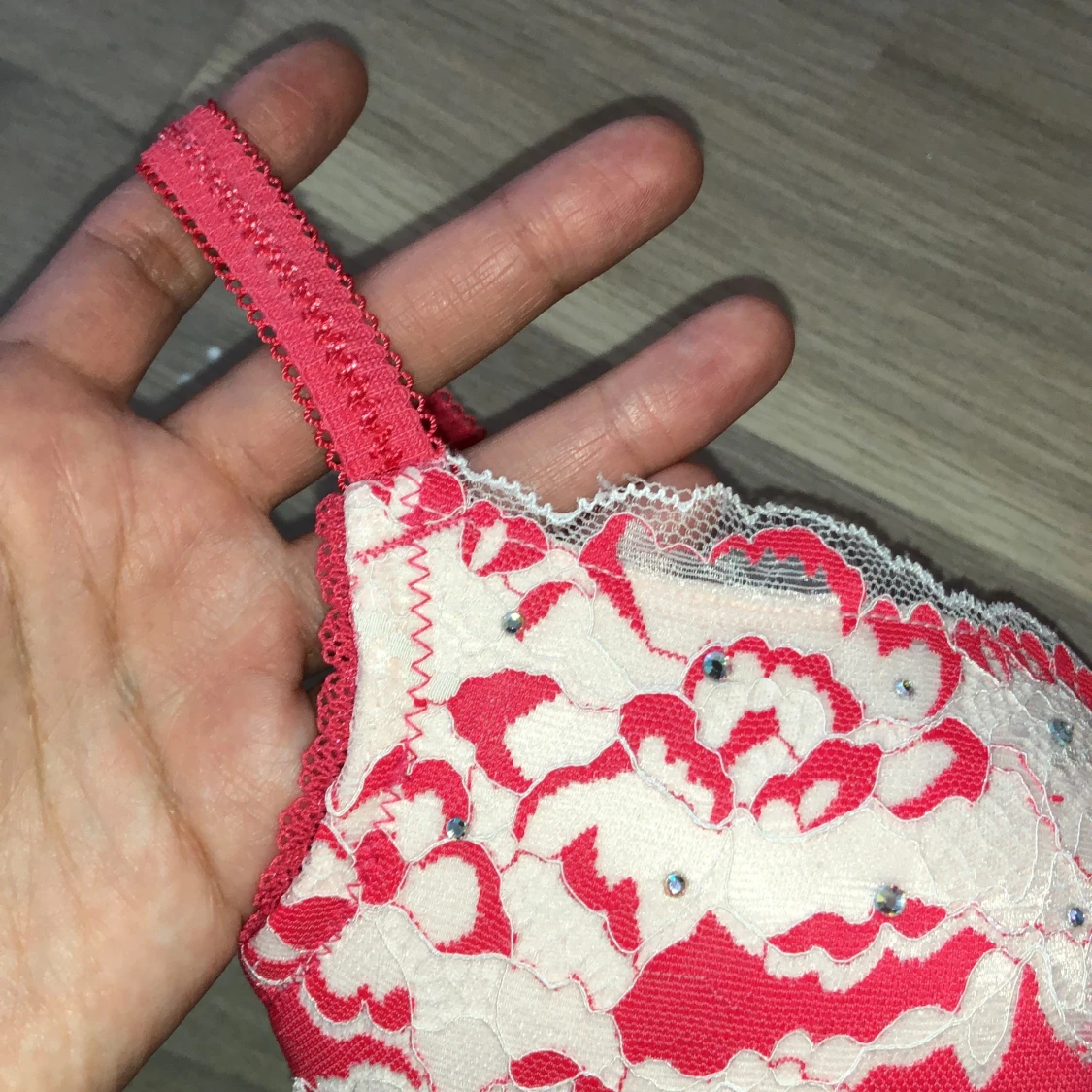 Oanvänd Bh från hunkemöller - 90