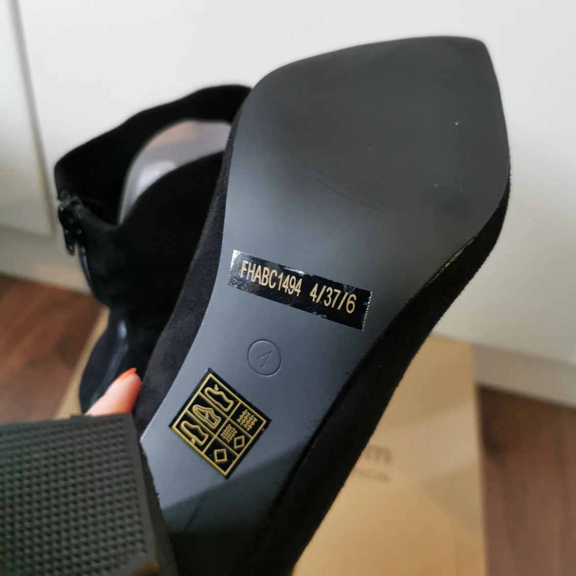 Spetsiga boots  - 91
