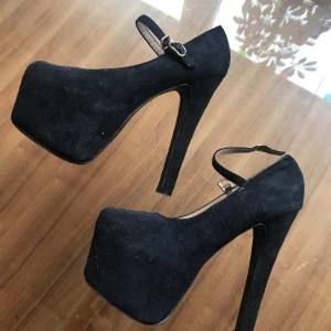 Sexy high heels  - Bought in a boutique in Barcelona, wore maybe 2 times 