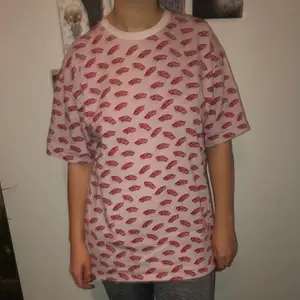 Vans T-shirt stl M, MJUK❤️, köparen står för frakten