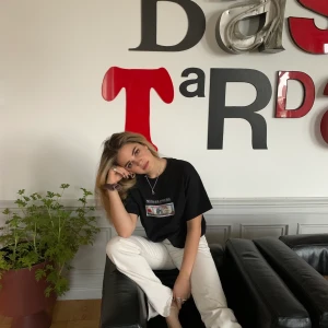 Tshirt  - Svart t-shirt med tryck 