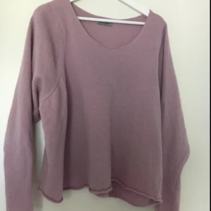  - Superfin tröja från Hunkydory! Endast använd två gånger