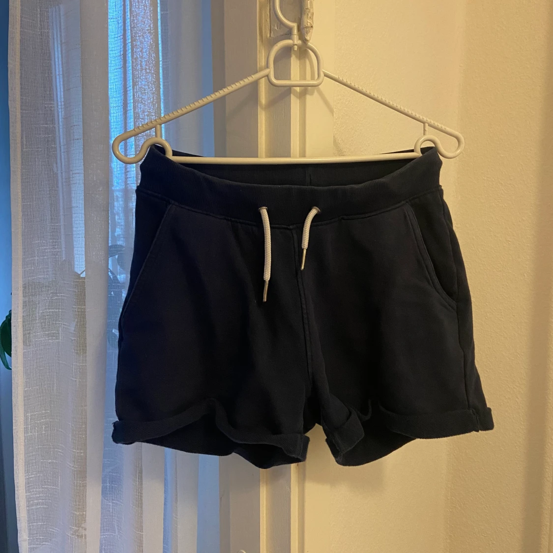 Blå shorts