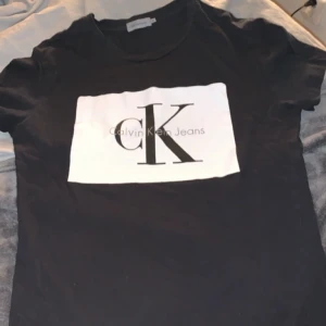 Calvin tröja - Calvin tröja i bra skick. Inte använd särskilt mycket. Storlek M. 110kr