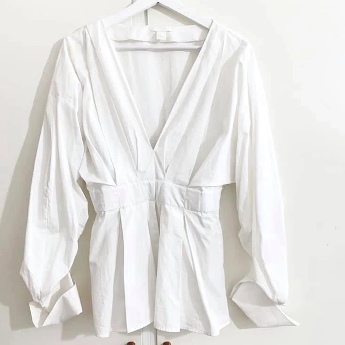 Trendig blus från H&M