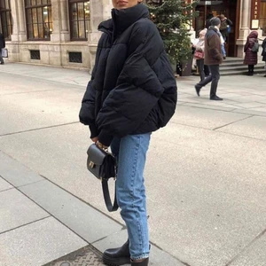 Puffer jacket - En skit snygg puffer jacket. En jacka som alltid kommer vara inne. 💗 Frakt tillkommer 