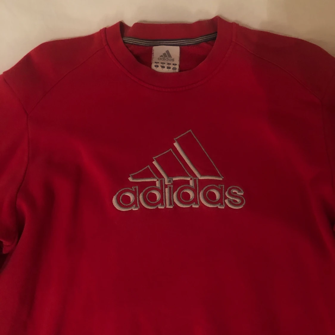 Adidas sweatshirt 