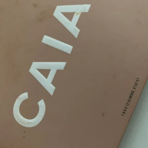 Caia palett - Caia palett, använd 2 ggr. Är super fräsch, knappt något taget. 