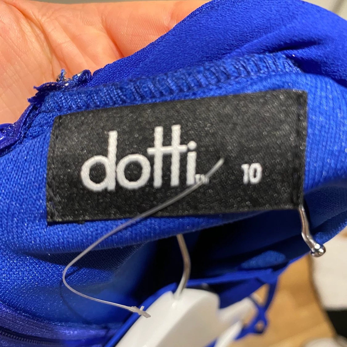 Blå klänning med fina detaljer S  - 91