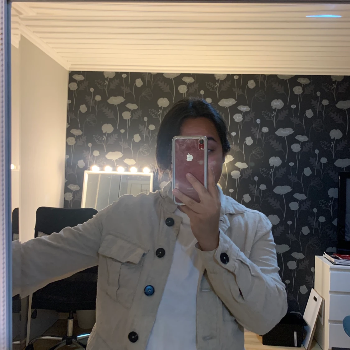 Fin Beige jacka från NEW LOOK storlek 40 - 90