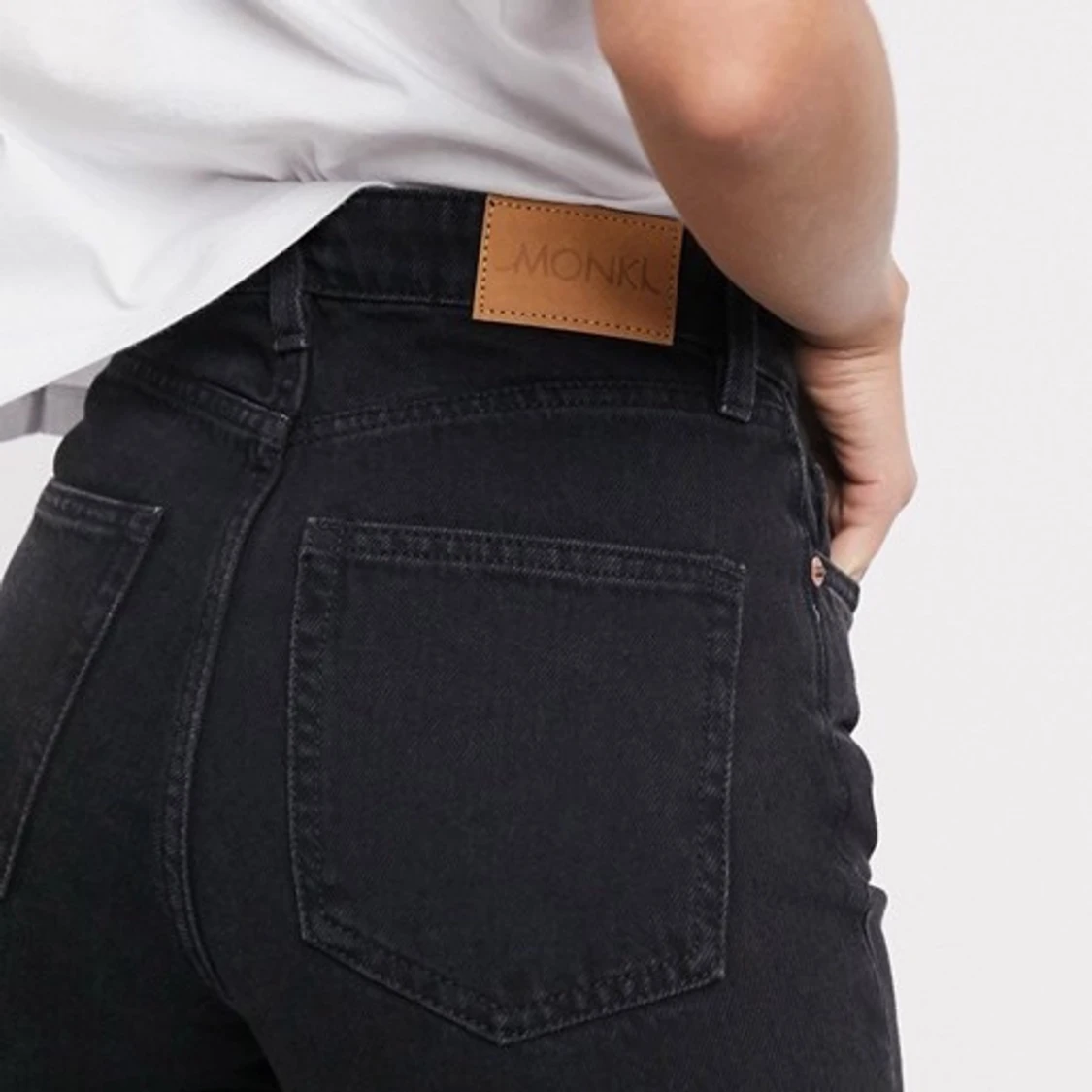 Svarta Yoko jeans - 90