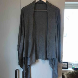  - Grå kofta från hm ✨
