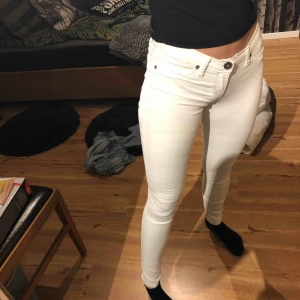  - Nyskick dr denim jeans skinny low waist!