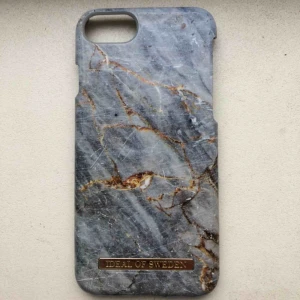  - IdealOfSweden skal i mycket fint skick, endast använd 4-5 gånger!