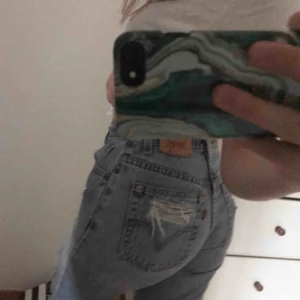  - Levi’s 550, Classic Relaxed. Säljs inte längre tror jag.