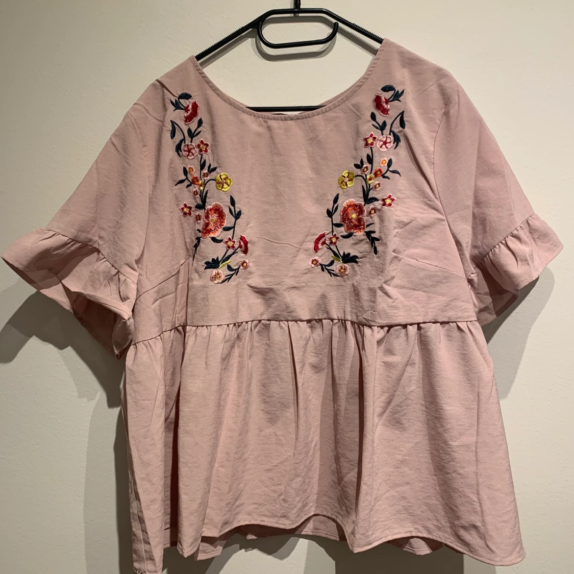 Embroided pink blouse never worn