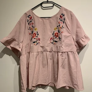 Embroided pink blouse never worn - Brand new from SHEIN, never worn. Nice material great for summer. Embroidery on the bust is pretty and nice quality. 