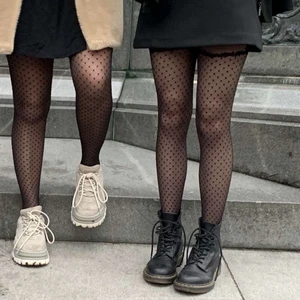 JolieUF - Hej! Vi är ett UF företag som säljer nylonstrumpbyxor i storlekarna XS/S och även M/L, denna fina design kan bli din för 151kr (inklusive frakt) 🥰 instagram: Jolie.uf