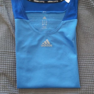 Adidas Regatta size S - Adidas Regatta size S and color blue. Used