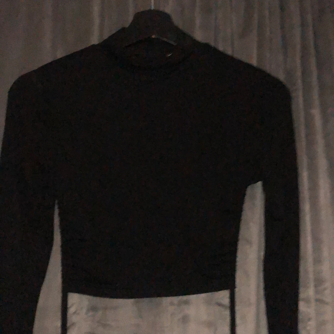 Tröja med öppen rygg  - 91