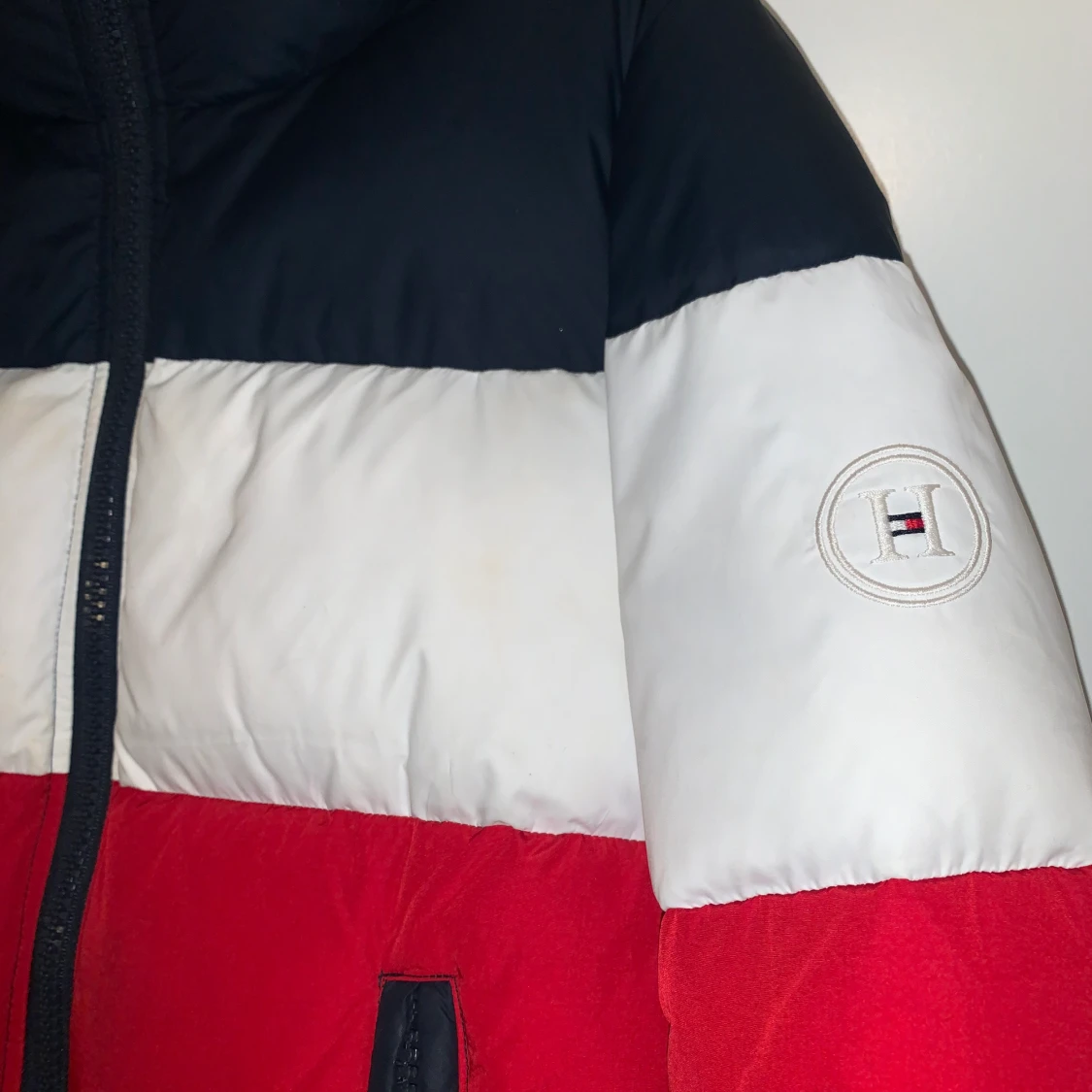 Tommy hilfiger  - 90