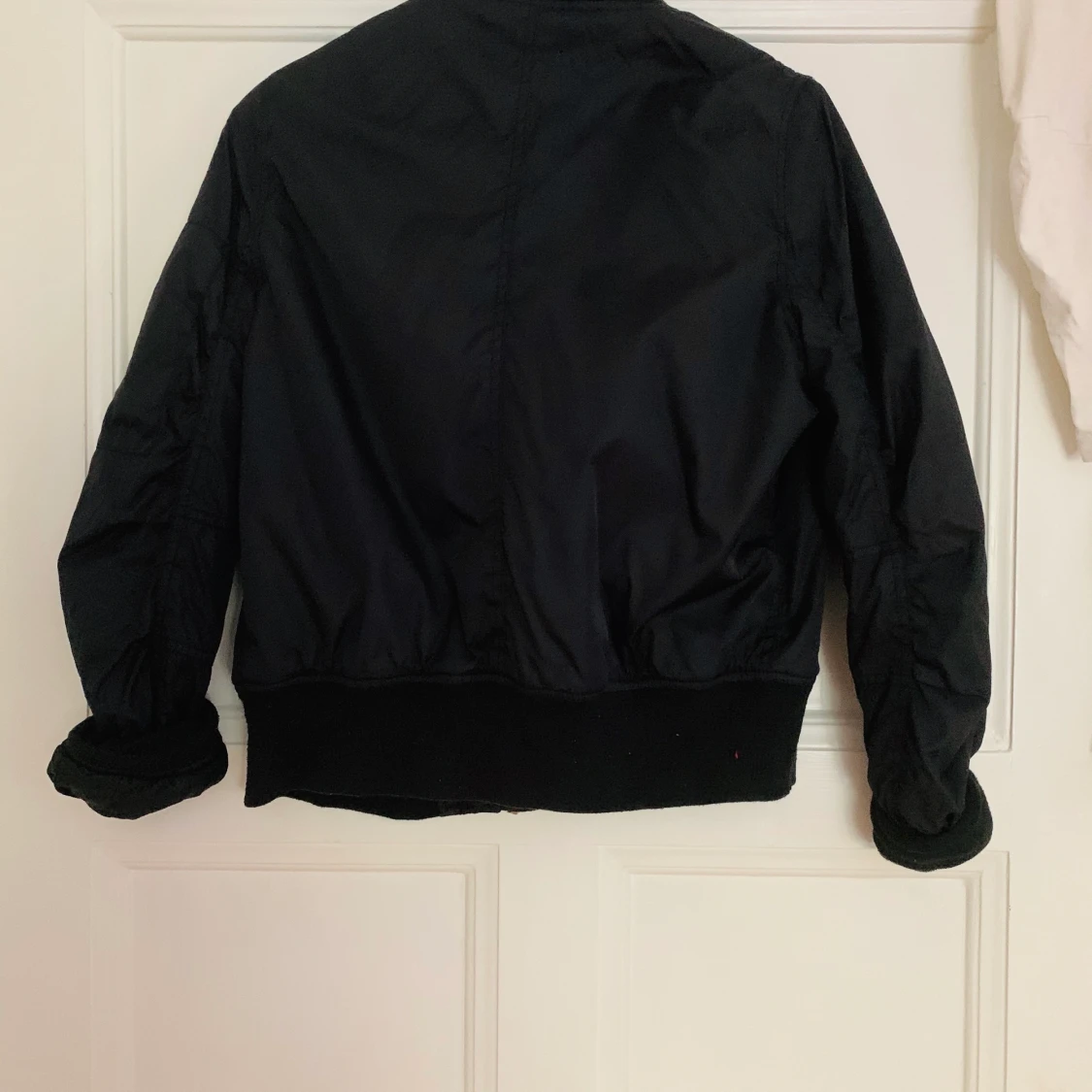 Bomberjacka 💣  - 90