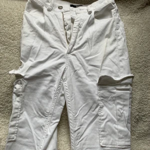 Vita Crafoord Byxor - Helt nya aldrig använda! Tyvärr ingen prislapp. 