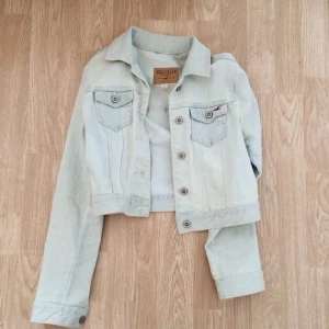 - Hollister denim jacket
