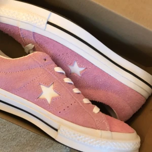  - Converse one star ox pink. Size 7. Helt nya och oanvända 