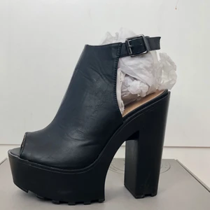  - Använt skorna en kväll