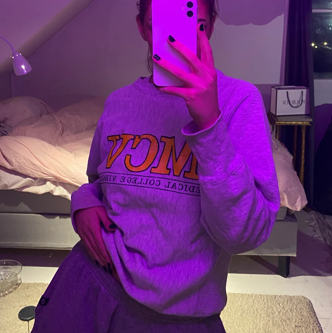 Champion sweatshirt  - 90