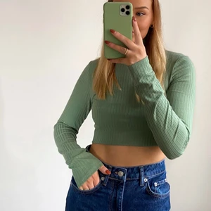 Tröja NAKD - Endast testad tröja, är uppvikt på bilden