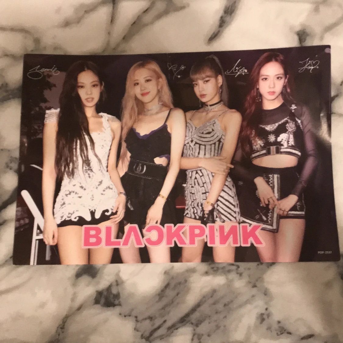 Säljer två BLACKPINK affischer. 2 för 90kr, 1 för 70kr - 90