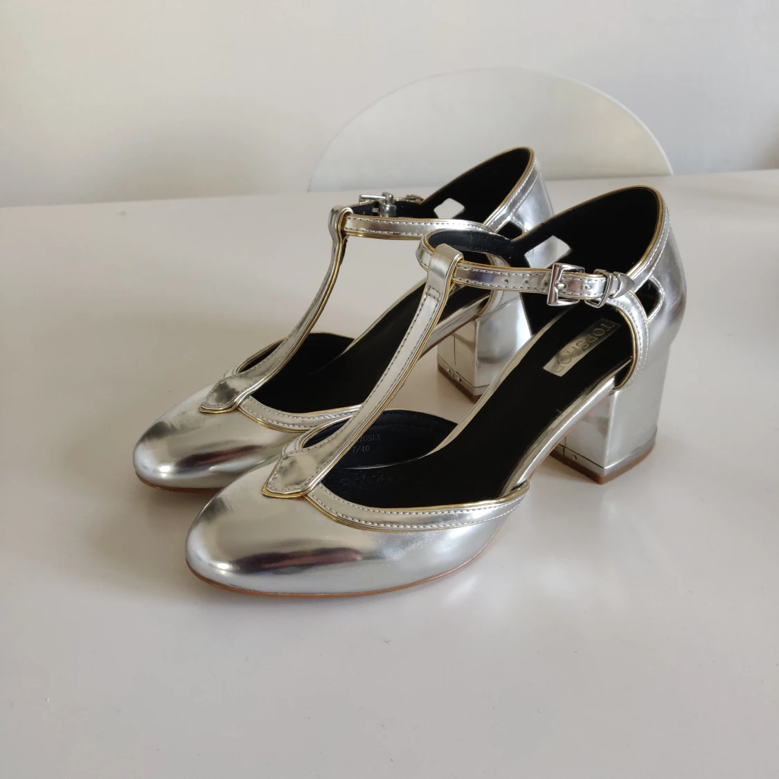 Silverklackar från Topshop - 91