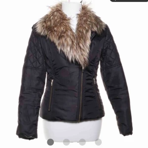  - Säljs pgv fel storlek  Frakt 44kr  Samfraktar (69kr)