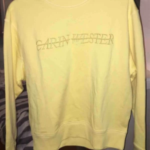  - Superfin  carin Wester tröja köpt på Åhléns 