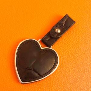 Vintage Mulberry keychain black leather  Bidding 