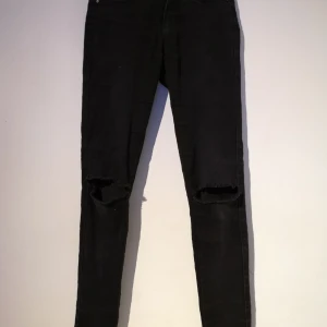 Only jeans  - Knappt använda! 