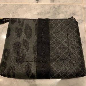 Malene Birger väska - Aldrig använd, clutch eller necessär 