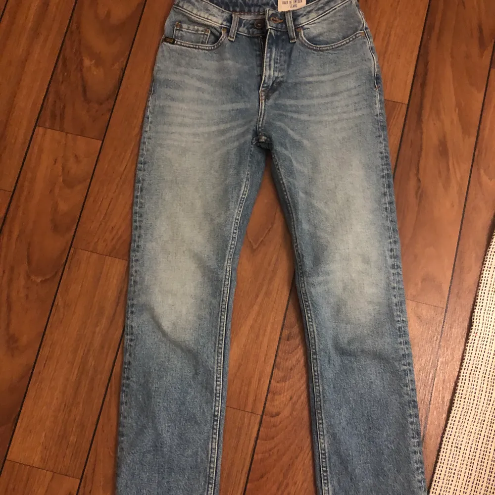 Ett par supersnygga tiger of sweden jeans som tyvär är för små för mig, dom är i fint skick bud från 250kr. Jeans & Byxor.