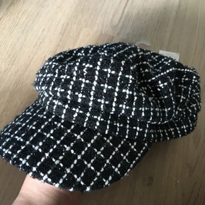 Keps - Prislapp kvar, aldrig använd 
