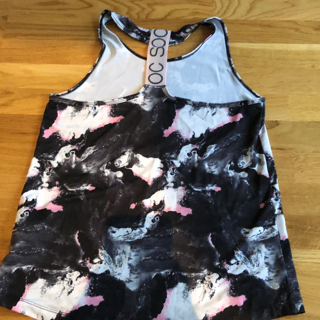 Träningslinne i storlek 146-152 - 90