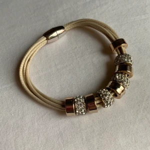 Armband - Snyggt enkelt armband.